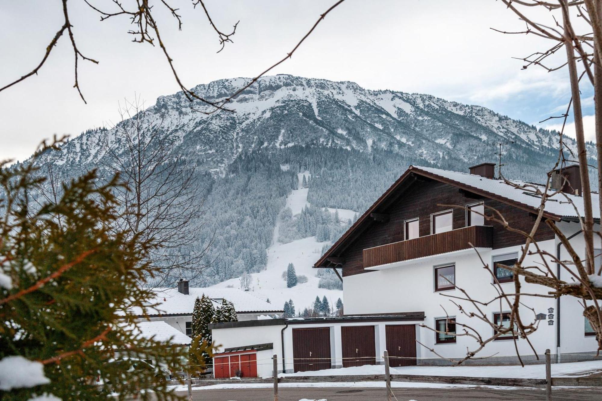 Haus Bergliebe - Zugspitzblick Pfronten Exterior photo